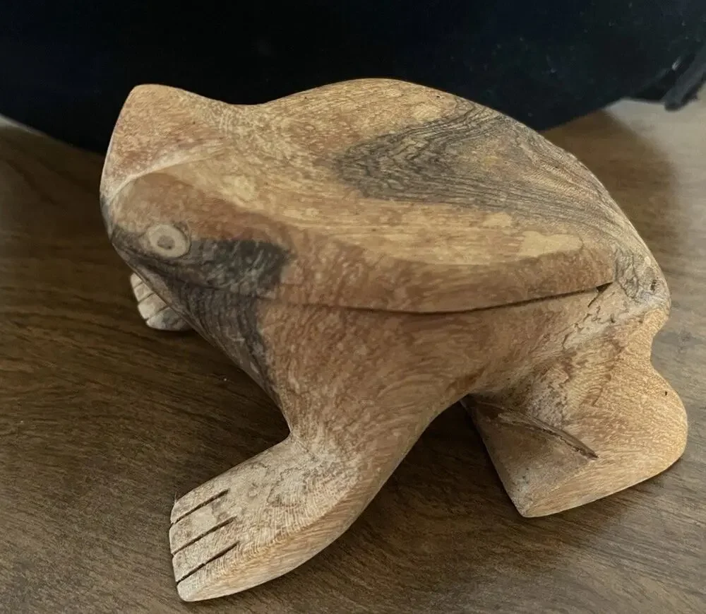 VTG Hand Carved Wooden Frog Trinket Box Wood Coqui Lidded Box. Storage Box